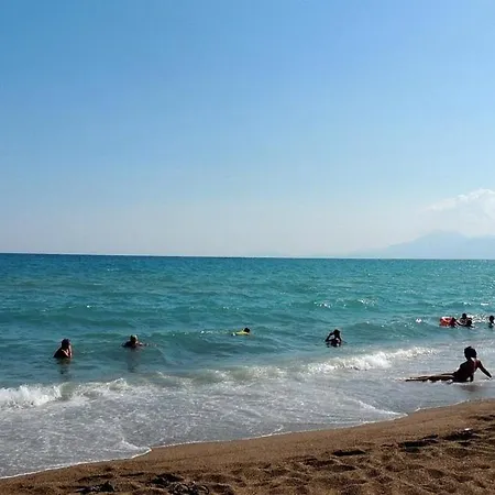 Full 3 Bedroom 150 M2 Sea & Forest Serenity In Antalya-lara Beaches Apartmán
